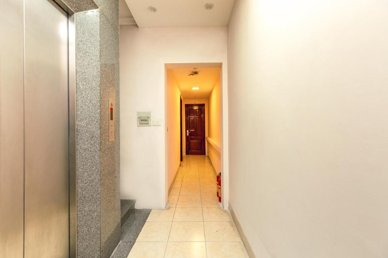 Oyo 653 Huong Thao Hotel Hanoi Exterior photo